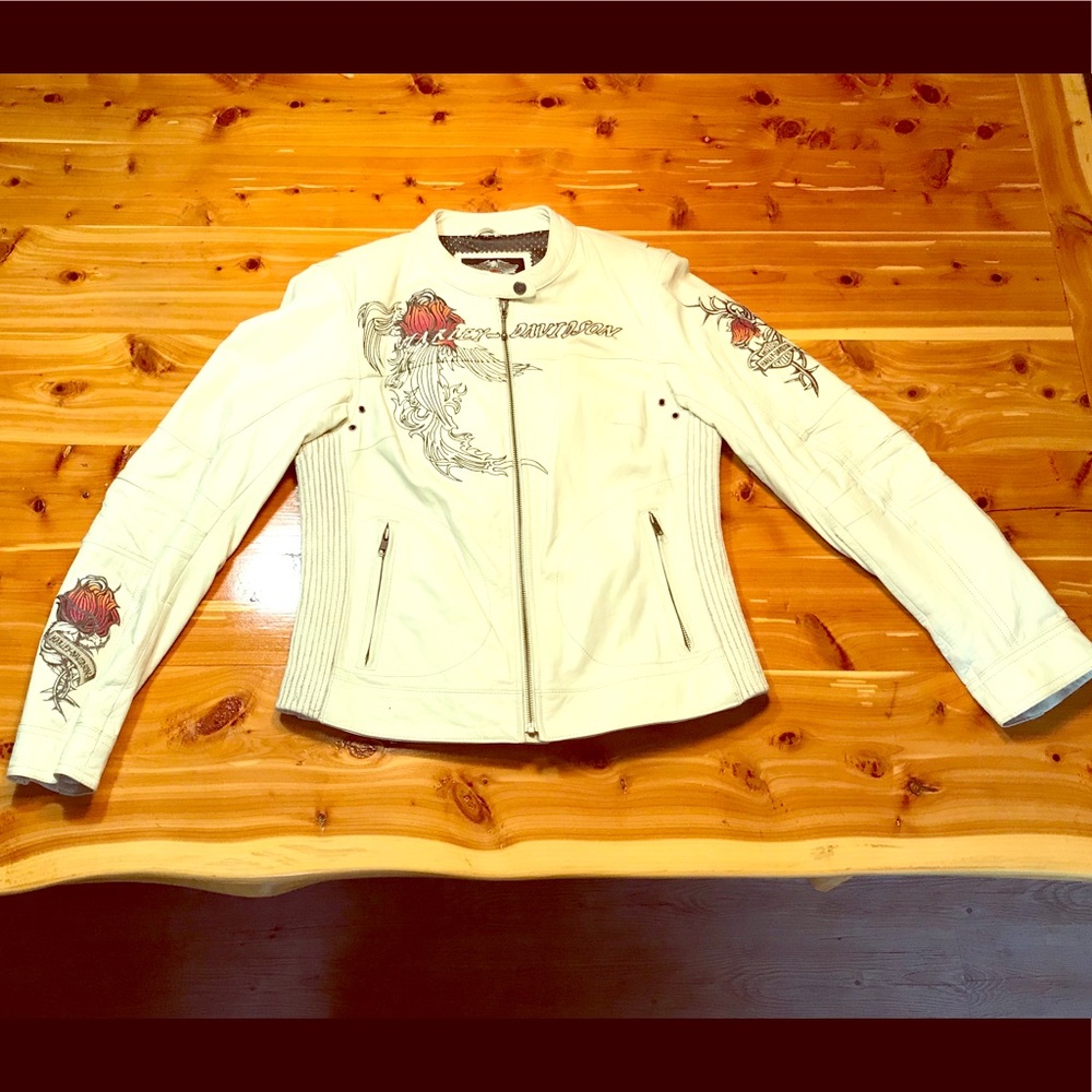 Ladies leather Harley Davidson